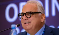 Dünya Güreş Birliği'nde Nenad Lalovic güven tazeledi: 2032 yılına kadar yeniden başkan