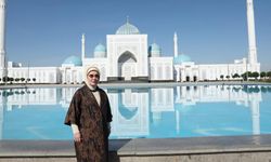Emine Erdoğan Semerkant'ta İmam Buhari Türbesi'ni ziyaret etti