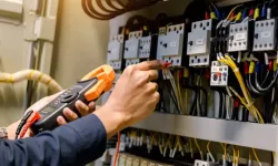Evlerdeki elektrik güvenliğinin önemli cihazı: Hayat koruma rölesi ne işe yarar?
