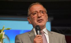 Altaylı, Kaya’nın eğitim sürecini sorguladı: “Mecburi hizmetini nerede yaptı?”