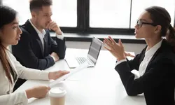 Halo Etkisi nedir? Güzel insanlar neden daha zeki ve haklı sanılıyor?