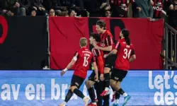 İlk yarısı 0-0 biten maçın ikinci yarısında tam 11 gol atıldı