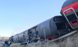 İspanya'daki tren faciasında görgü tanıkları dehşet anlarını anlattı: "İnsanlar camdan fırladı"