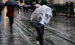 İstanbul'da fırtına alarmı: Valilikten ilçe ilçe uyarı geldi