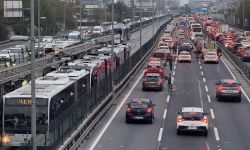 Dev derbi öncesi İstanbul'da trafik kilitlendi!
