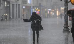 45 ile gök gürültülü yağmur geliyor! Meteoroloji saatini duyurdu
