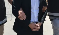 İzmir'de FETÖ'ye iki ayrı operasyon: 16 şüpheli gözaltına alındı