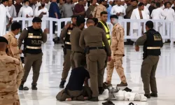 Kabe'de canlı bomba alarmı: Suudi Emniyet açıklama yaptı