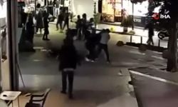 "Annemi bırakın" diye feryat etti: Kocaeli'de anne ve kızını cadde ortasında darbettiler