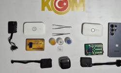 Ehliyet sınavında 7 kulaklıkla hile: Dışarıdaki 2 yardımcı da yakalandı