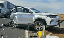 Mardin’de 3 aracın karıştığı zincirleme kazada 5 kişi yaralandı