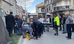 Samsun’da otomobilin çarptığı kadın ağır yaralandı: Kaza anı kamerada