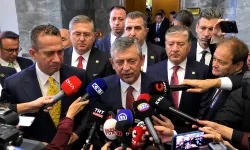 Özgür Özel'den Akın Gürlek kararı