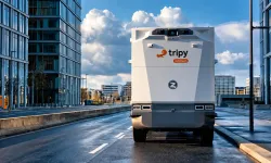 Kargo ve e-ticarette yeni dönem: Sürücüsüz robovan Türkiye yolunda