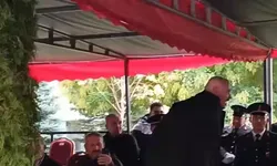 Şehit babası protokol düzenine isyan etti: “Hani baş tacıydık?”