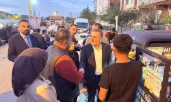 Sincan’da pazar ziyareti: Başkan Ercan esnafla sohbet etti