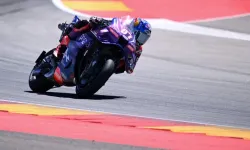 Toprak Razgatlıoğlu Endonezya Grand Prix yarışı için pistte çıkıyor
