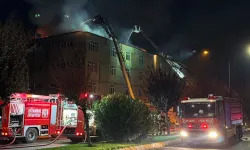 Tuzla’da ayakkabı fabrikasında yangın paniği! İtfaiye 8 noktadan müdahale ediyor