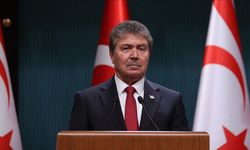 Ünal Üstel'den Kıbrıs mesajı: Egemen eşitlikten geri adım atılmayacak