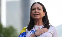 Sürgün bitti! Venezuela’da Nobel ödüllü muhalif lider ülkesine döndü!