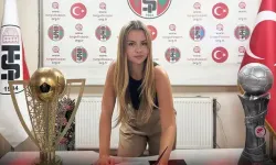 Zeynep Mestan: "Turgutluspor'da bu sezonki tek hedefimiz şampiyonluk"