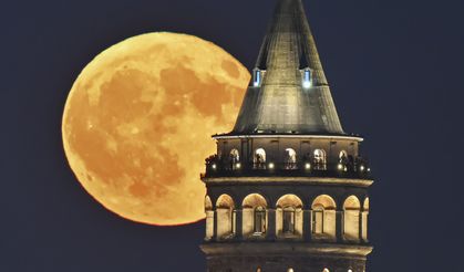 Görsel şölene hazır olun: Gökyüzü bu gece yılın en büyük ve en parlak dolunayıyla parlayacak!