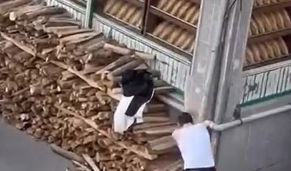 Küçükçekmece’de iki grup arasında bıçaklı sopalı kavga: 5 kişi yaralandı