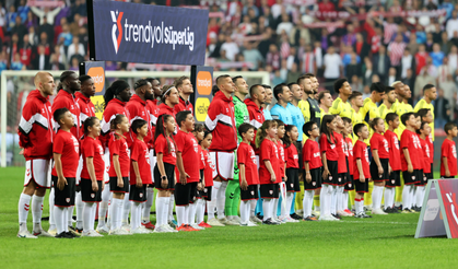 Samsunspor - Fenerbahçe maçında objektiflere yansıyanlar