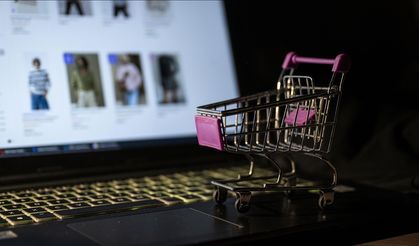 TikTok’ta alışveriş çılgınlığı! Kullanıcıların %55’i videolarla hemen satın alıyor