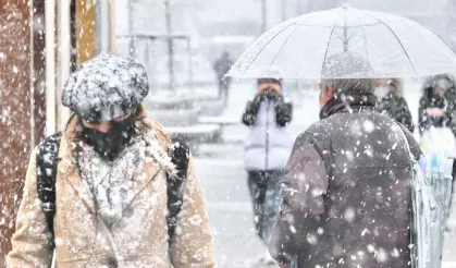Tarih netleşti: İstanbul’a kar geri dönüyor! Meteoroloji ve AKOM’dan art arda uyarılar