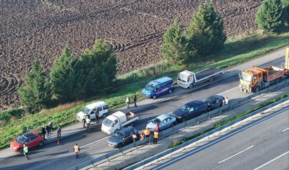 Edirne’de zincirleme kaza: 10 araç çarpıştı