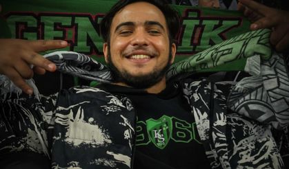 Geçen yılda benzer bir olay yaşanmıştı! Tribünden düşen genç taraftar hayata veda etti