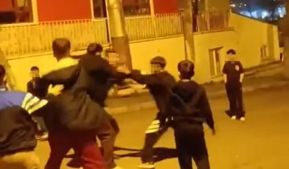 Ankara'da önü kesilen çocuğa sokak ortasında kemer ve sopalı şiddet