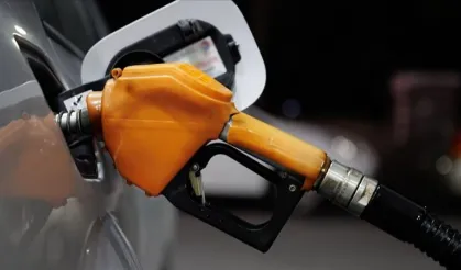 Akaryakıtta indirim beklentisi gerçekleşti mi? Benzin ve motorin fiyatlarında son durum