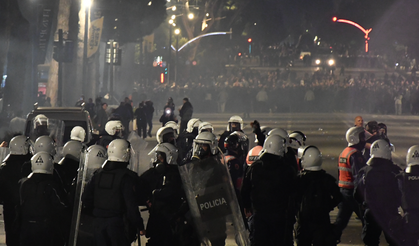 Arnavutluk’ta muhalefetin hükümet karşıtı protestoları sürüyor