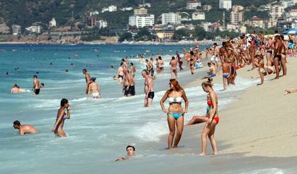 Turizm gelirinde yeni rekor: Son 3 ayın rakamları belli oldu