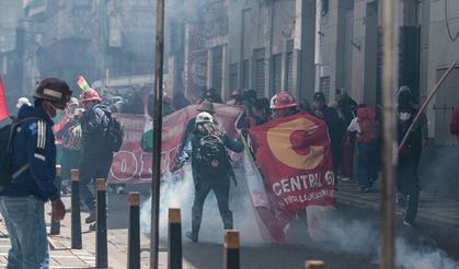 Bolivya'da öğretmenler sokağa indi!