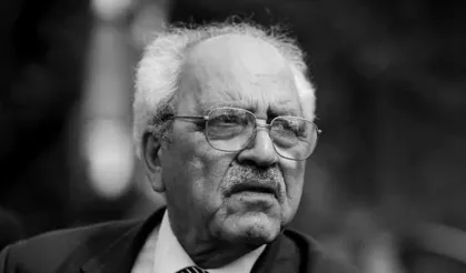 "Monna Rosa"nın şairi neden hiç evlenmedi? Sezai Karakoç'un sessiz ama derin hayatı