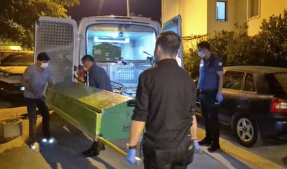 Engelli çocuk, ölen babasıyla iki gün aynı evde kalmış