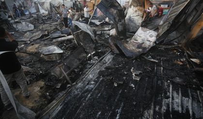 Hamas'tan İsrail'in çadır saldırısına sert açıklama: "Bu bir katliamdır"