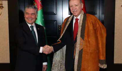 Erdoğan ile Berdimuhamedov'un diplomasi trafiği