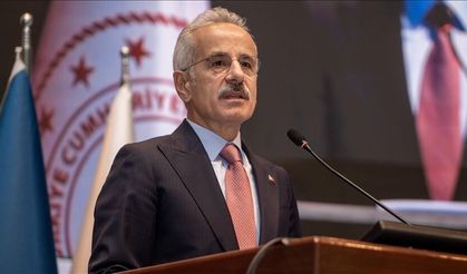 Bakan Uraloğlu: "15 gemimiz emniyetle Hürmüz'den ayrıldı"