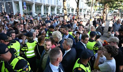 Aşırı sağcı Geert Wilders sığınmacılara karşı!