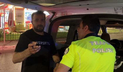 Tescilli alkollü sürücünün yakınları polise saldırdı: 12 gözaltı