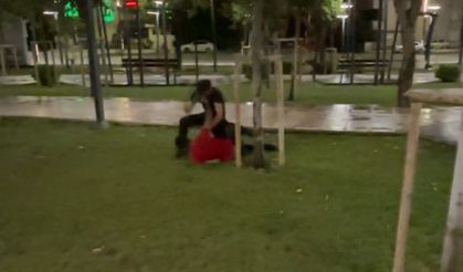 Alkol alıp arkadaşını defalarca yumrukladı: O anlar kamerada