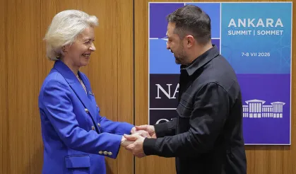 AB Başkanı von der Leyen: "Özgür ve egemen Ukrayna için adım adım ilerliyoruz"