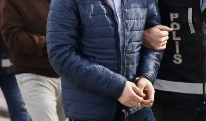 Mehmet Akif Ersoy’a tahliye vaadiyle dolandırıcılık şüphesi: 4 kişi tutuklandı!