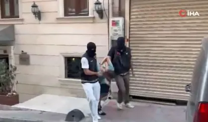MİT ve polis ortak operasyon yaptı! İngiltere'nin aradığı şüpheli yakalandı
