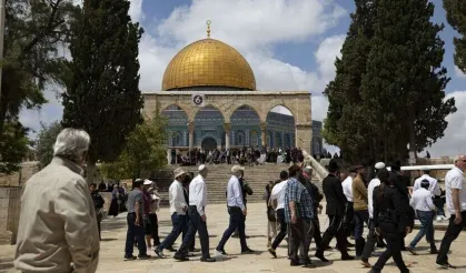 Yom Kippur öncesi Mescid-i Aksa’ya baskın