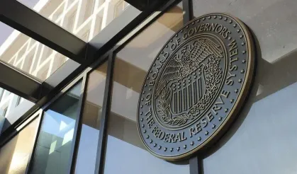 Fed 45 yıllık geleneği bozuyor: Faiz kararlarında yeni dönem başlıyor